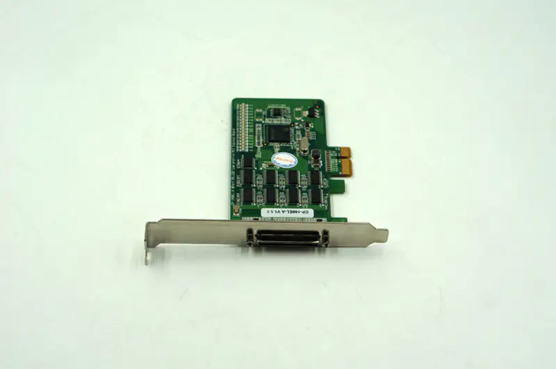 Moxa CP-168EL-A 8 Port RS-232 PCI Board průmyslová základní deska