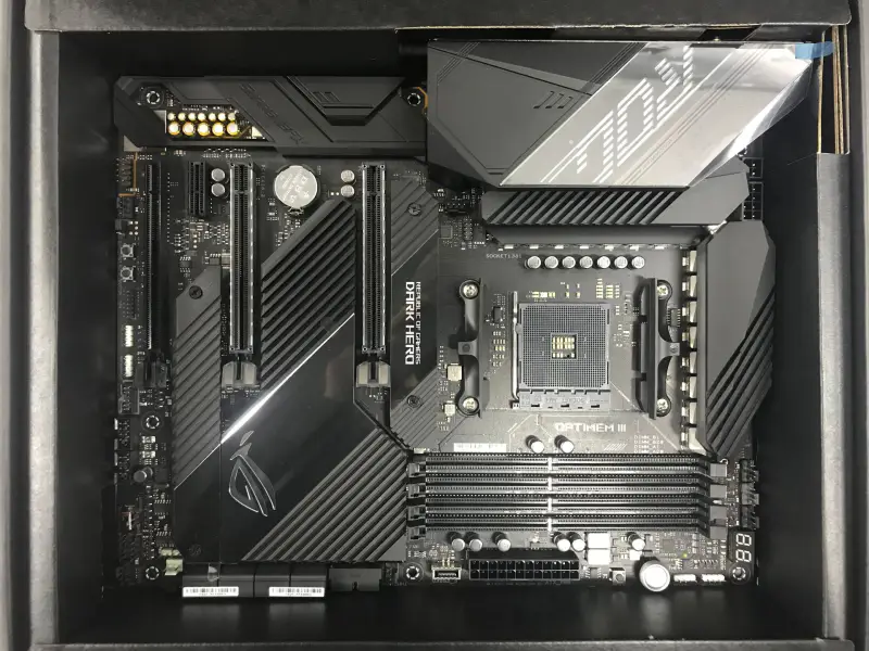 Základní deska Asus Crosshair VIII Dark Hero C8DH