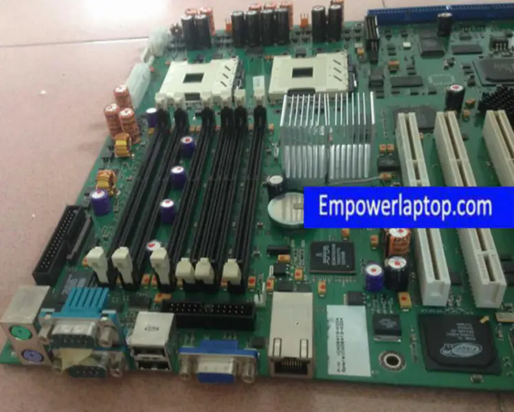 Základní deska serveru Fujitsu Siemens D1419-A12 W26361-W58-X-03 TX200S2