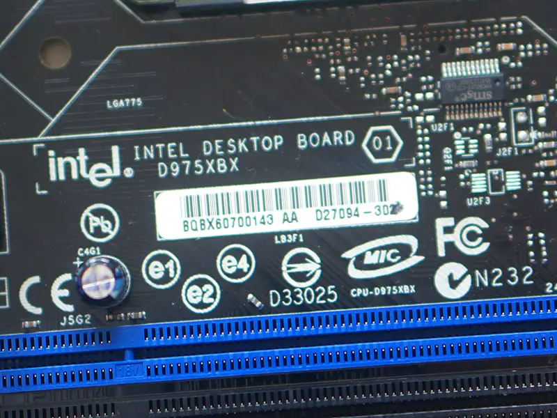 Intel D975XBX motherboard