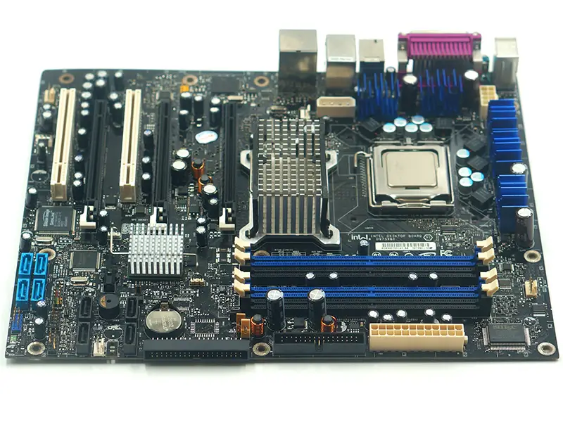 Intel D975XBX motherboard