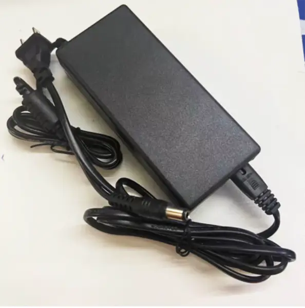 Značka Dcadp-56v-1a07 60w 48v adaptér pro Ap4051tn/ap7060dn