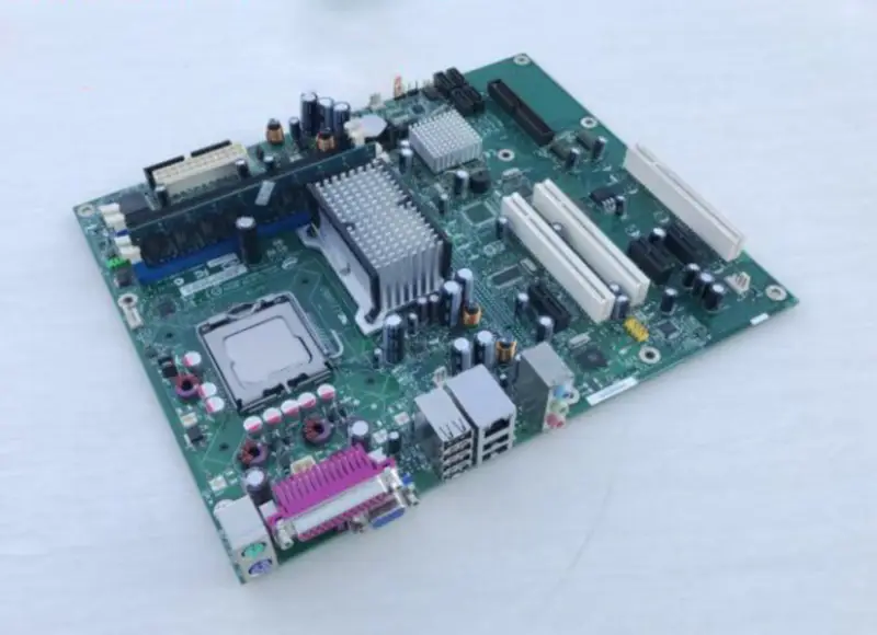 Průmyslová základní deska Intel DG965RY.DQ963FX.DP965LT podporuje dvoujádrový procesor DQ963FX DP965LT