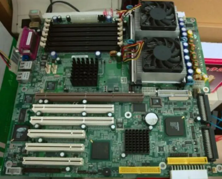 Základní deska DPX2-S320 Základní deska pro servery s čipem E7501 533