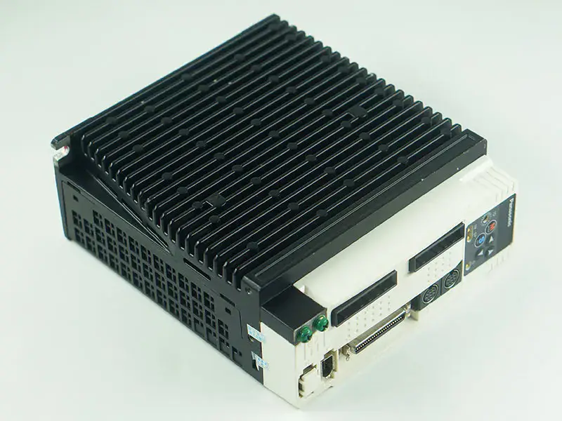 Panasonic A4 750W MCDDT3520052