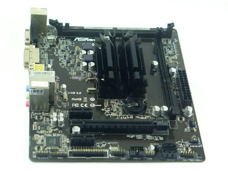 Základní deska Asrock Q1900M Integrovaný čtyřjádrový procesor J1900 DDR3