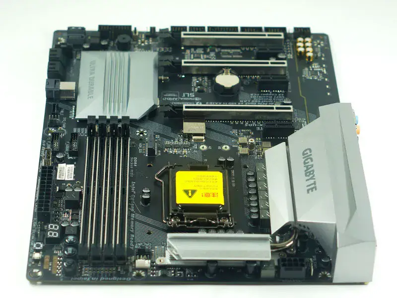 Základní deska Gigabyte GA-Z270X-UD5