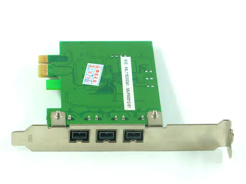 Adaptér SIIG NN-FW0012-S1