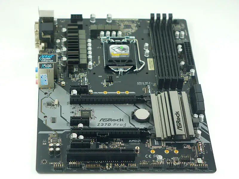 Základní deska Asrock Z370 Pro4