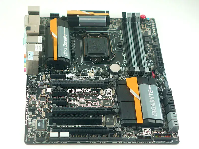 Základní deska Gigabyte GA-Z87X-UD5H LGA 1150 DDR3