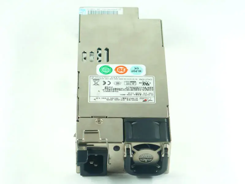 Napájecí zdroj Zippy Emacs M1P-2500V