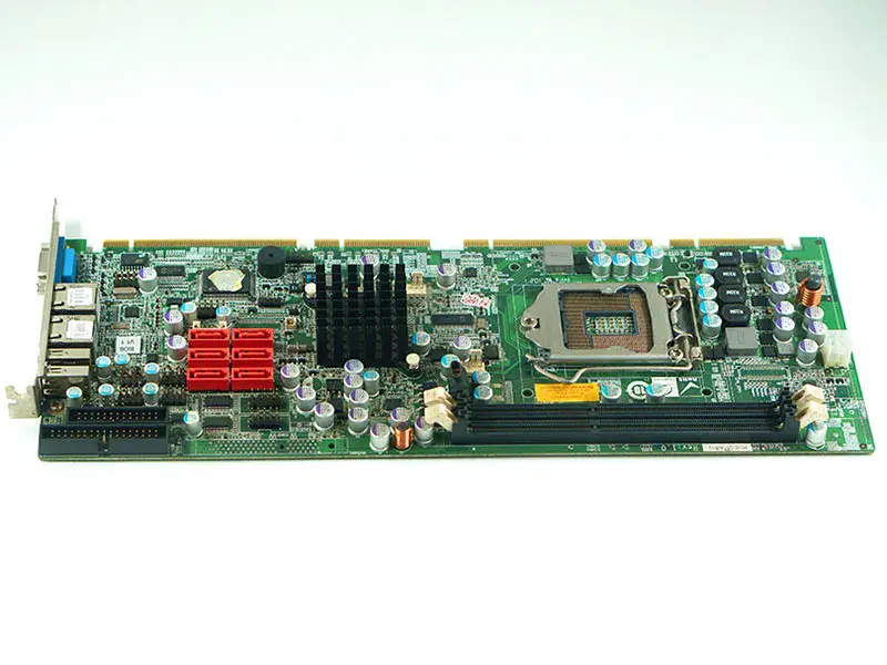 IEI PCIE-Q57A-R10 motherboard