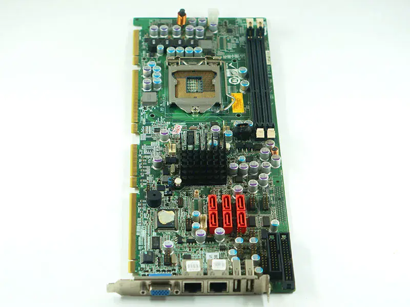 IEI PCIE-Q57A-R10 motherboard