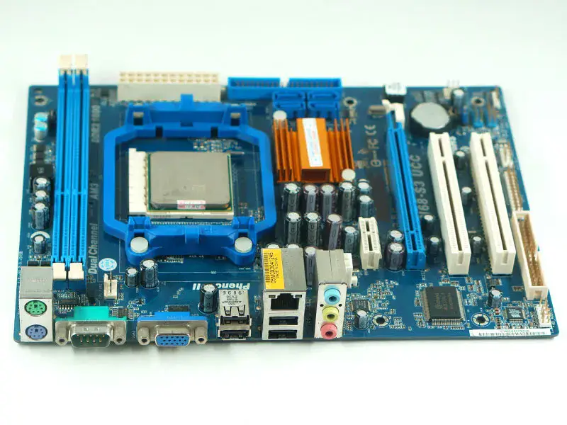 Asrock Asrock AM3 integrovaná malá základní deska N68-S3 UCC