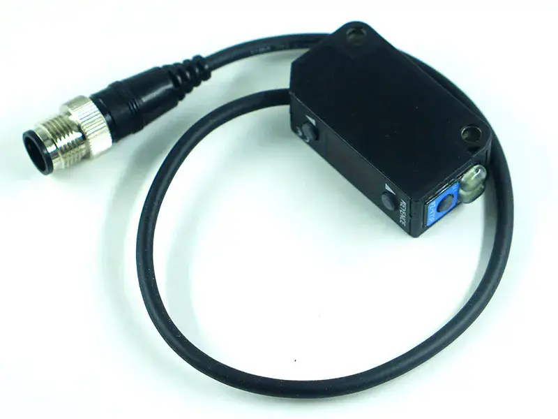Senzor KEYENCE PZ-V73P