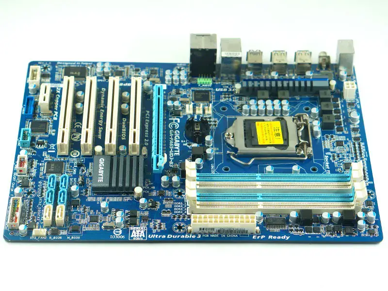 Základní deska Gigabyte GA-PA65-UD3-B3 PA65-UD3-B3