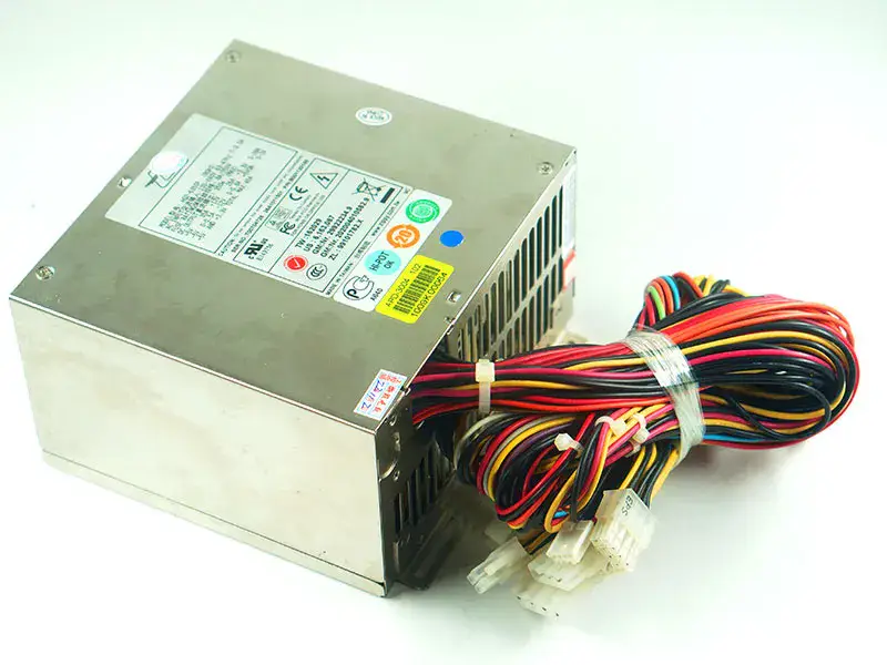 Napájecí zdroj ZIPPY HG2-6350