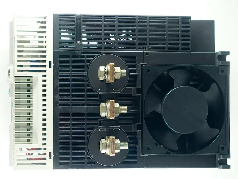 Softstartér SIEMENS 3RW4443-6BC44