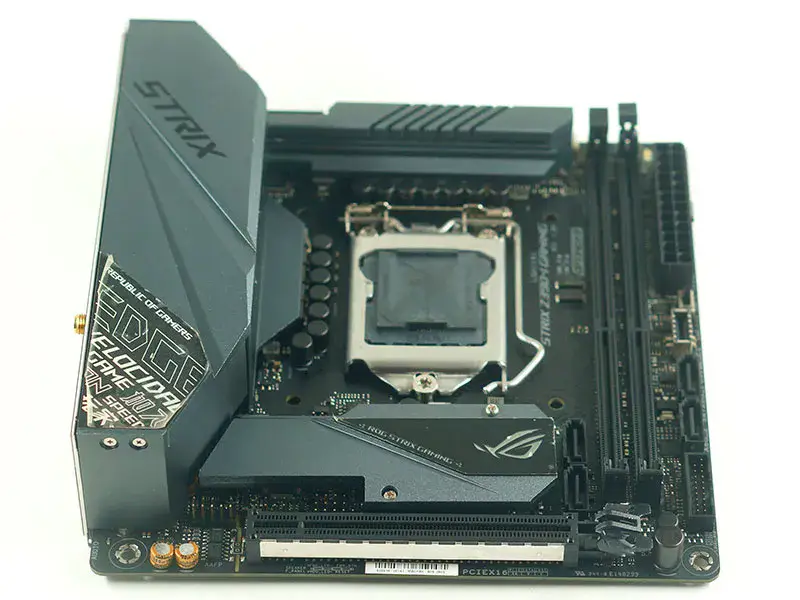 Základní deska Asus ROG STRIX Z390-I GAMING