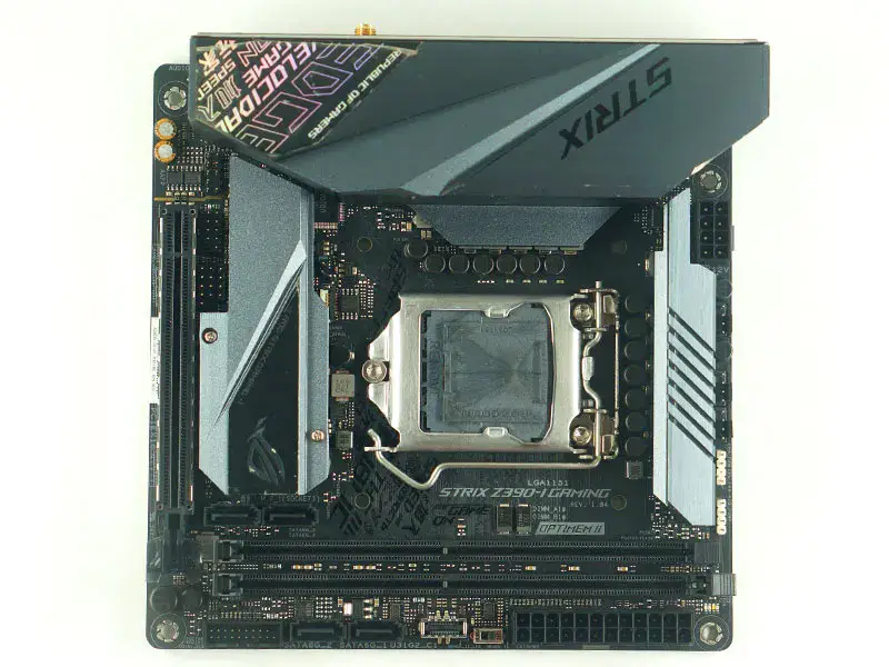 Základní deska Asus ROG STRIX Z390-I GAMING