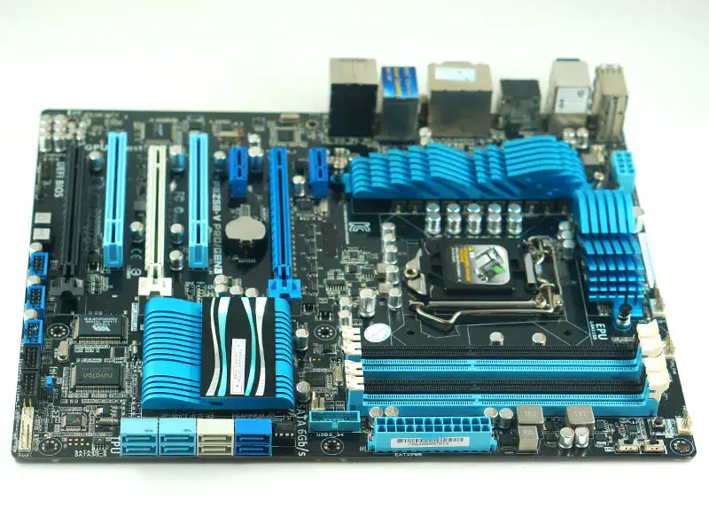 Základní deska Asus P8Z68 DELUXE/GEN3 Z68 LGA 1155 ATX