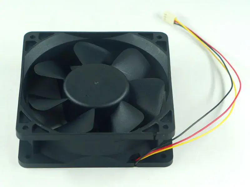 NMB 4715KL-04W-B49 12038 Ventilátor