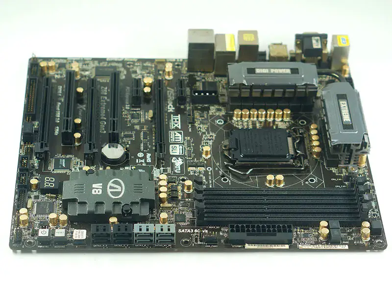 Základní deska Asrock Z68 Extreme4 Gen3 LGA 1155 DDR3