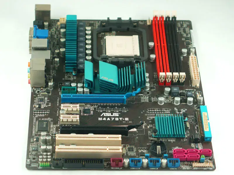 Základní deska ATX Asus M4A78T-E AM3 RAM amd790GX
