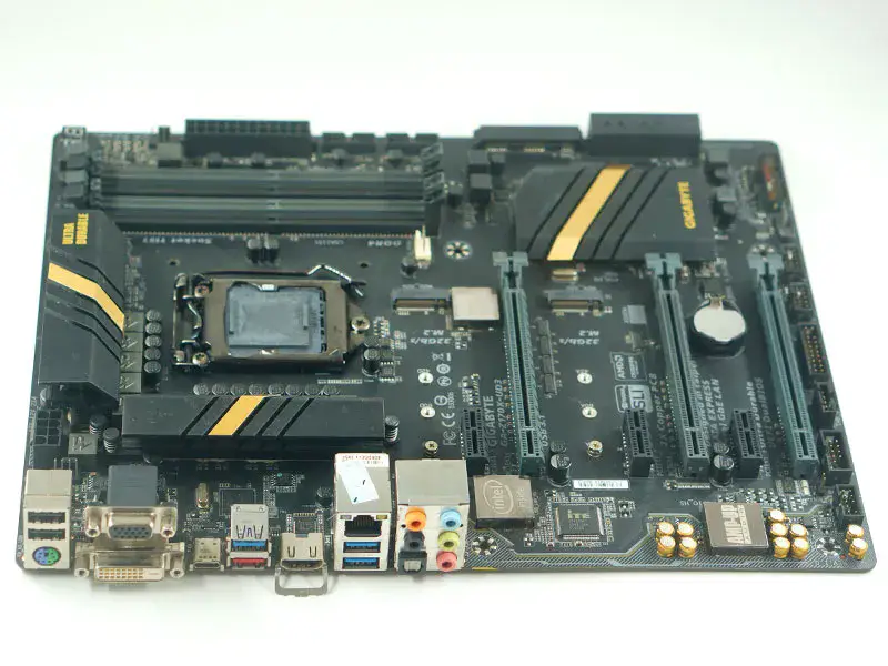 Základní deska Gigabyte GA-Z170X-UD3