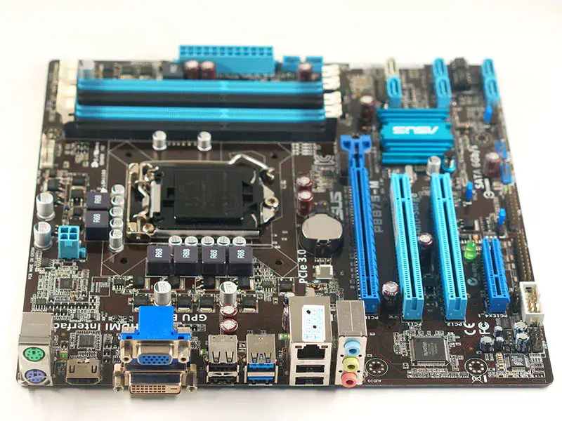Základní deska Asus P8B75-M LGA 1155 DDR3