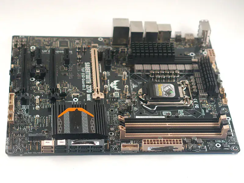 Základní deska Asus SABERTOOTH Z170 MARK 1