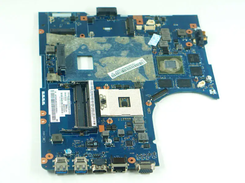 Základní deska Lenovo QIWY4LA-8002P Y580 LA-8002P ATX