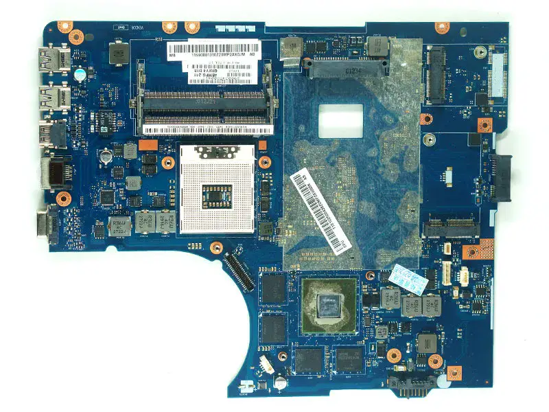 Základní deska Lenovo QIWY4LA-8002P Y580 LA-8002P ATX