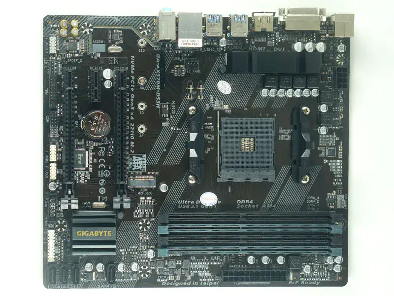 Základní deska GIGABYTE GA-AX370M-DS3H