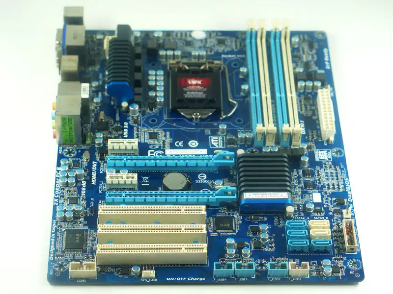 Základní deska Gigabyte GA-H67A-USB3-B3