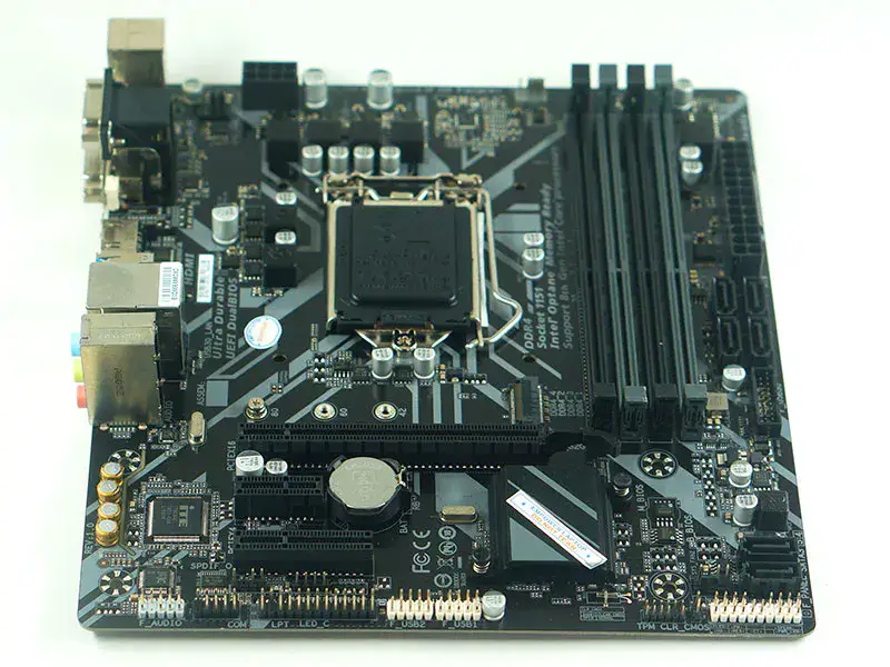 Základní deska Gigabyte GA-B360M-DS3H