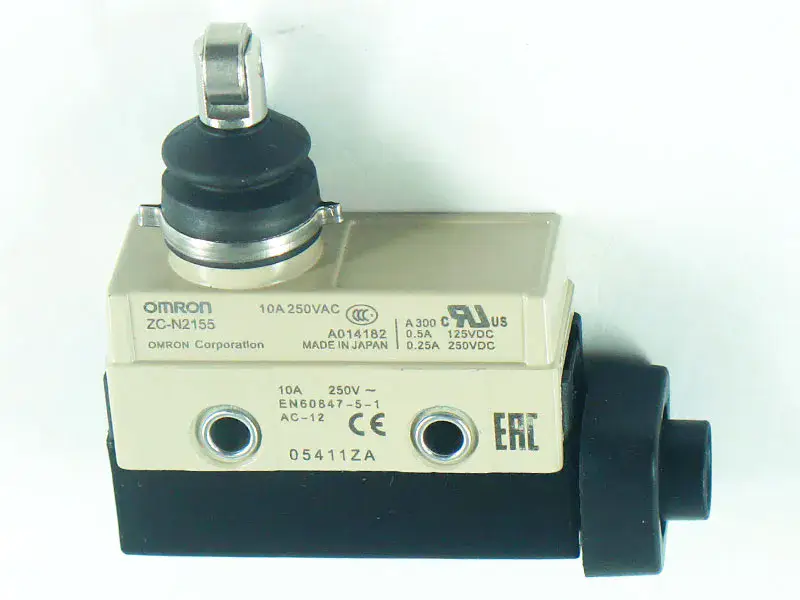 Spínač Omron ZC-N2155
