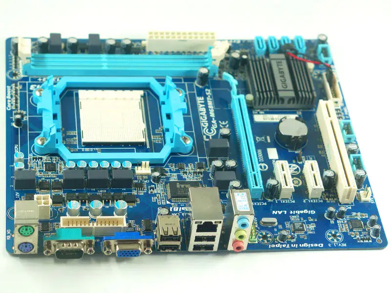 Základní deska Gigabyte GA-M68MT-S2