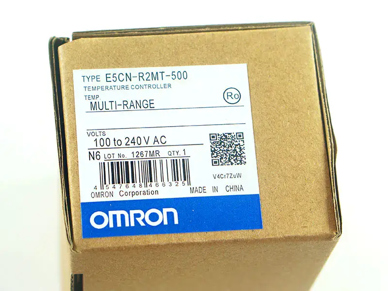 Termostat OMRON E5CN-R2MT-500