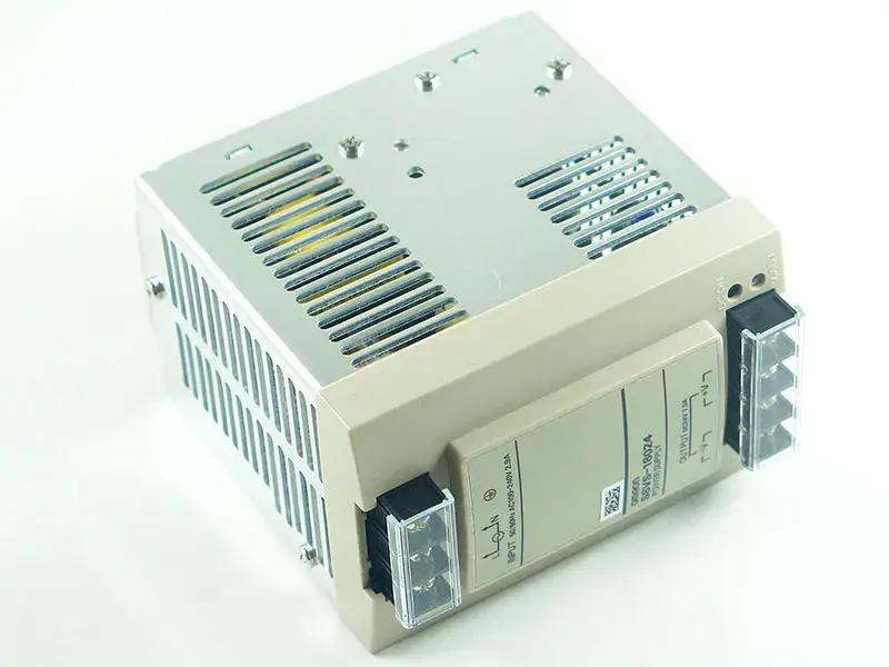 Napájecí zdroj Omron S8VS-18024