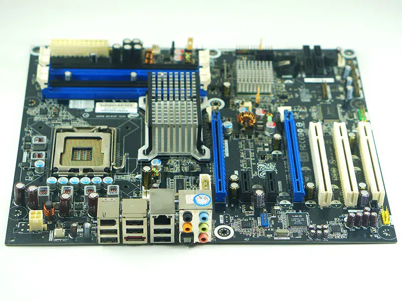 Intel DP45SG motherboard
