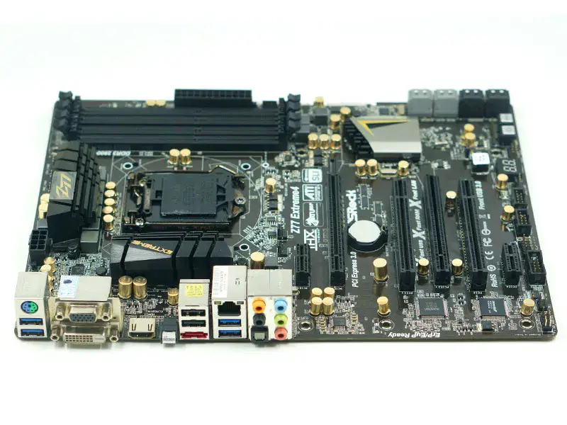 Základní deska Asrock Z77 Extreme4