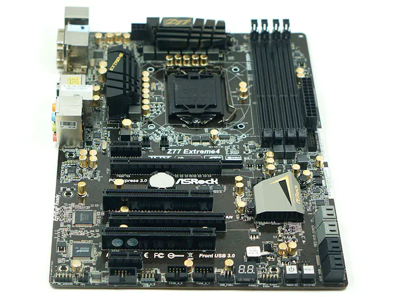 Základní deska Asrock Z77 Extreme4