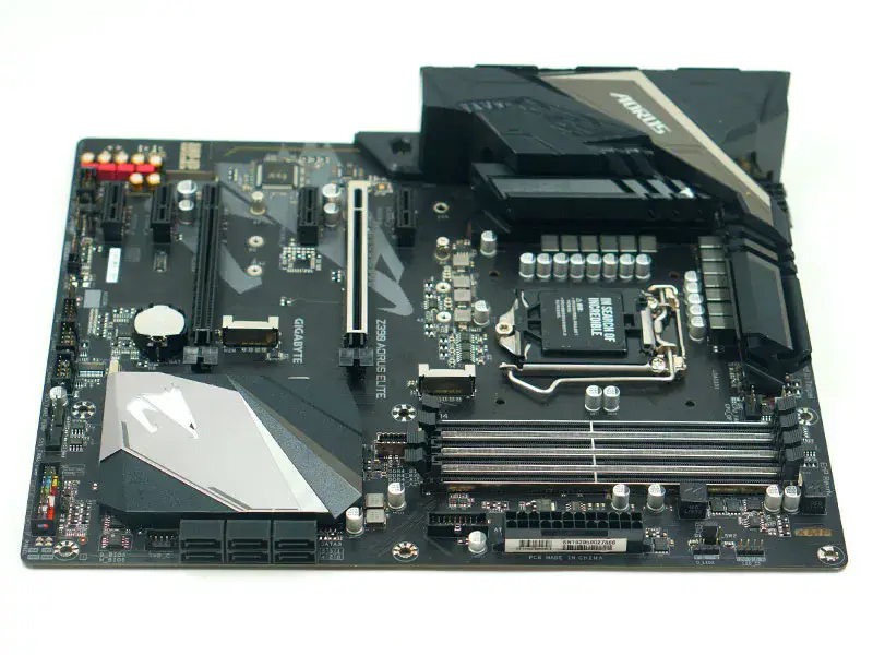 Základní deska Gigabyte GA Z390 AORUS ELITE