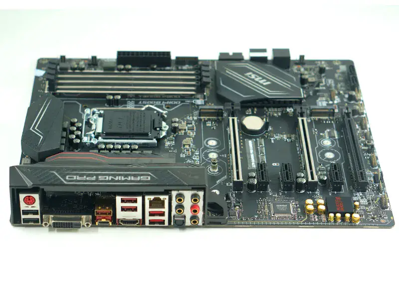 Základní deska MSI Z270 GAMING PRO CARBON DDR4