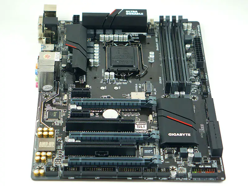 Základní deska Gigabyte GA-Z170XP-SLI