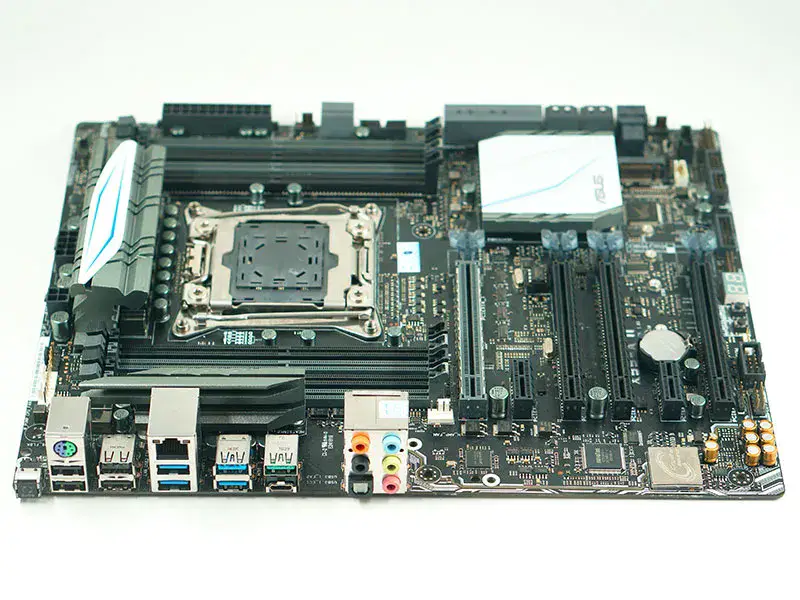 Základní deska Asus X99-A II
