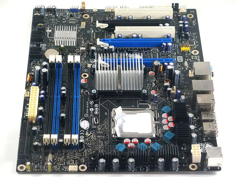 Základní deska Intel DX38BT