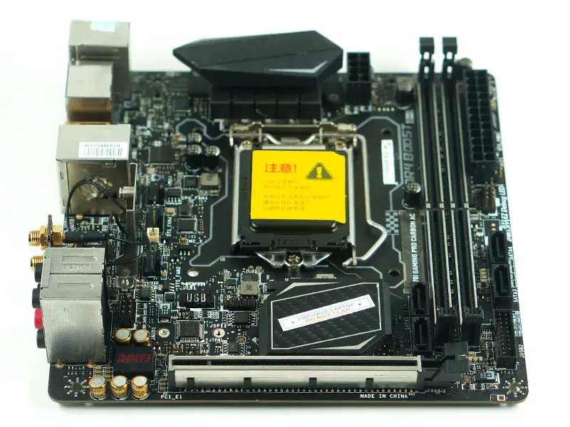 Základní deska MSI Z270I GAMING PRO CARBON AC