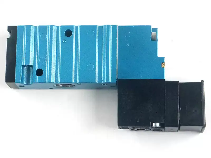 MAC Elektromagnetický ventil 52A-31-D0B-DM-DDAJ-1JM
